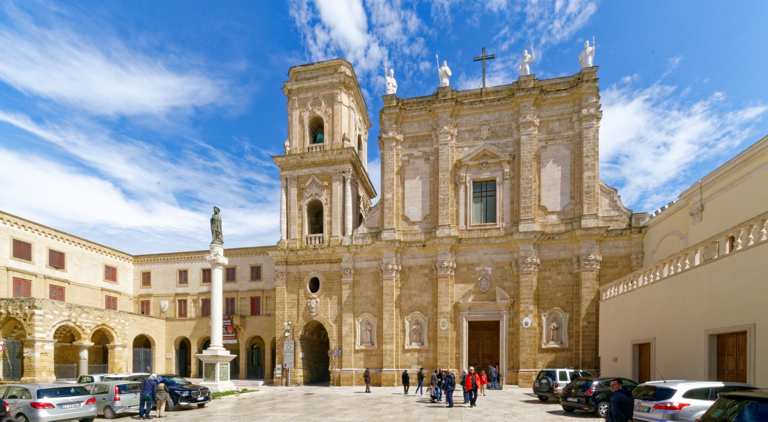 Nella foto la Cattedrale di Brindisi fortemente danneggiata dal terremoto del 20 febbraio 1743 - Foto Wikipedia