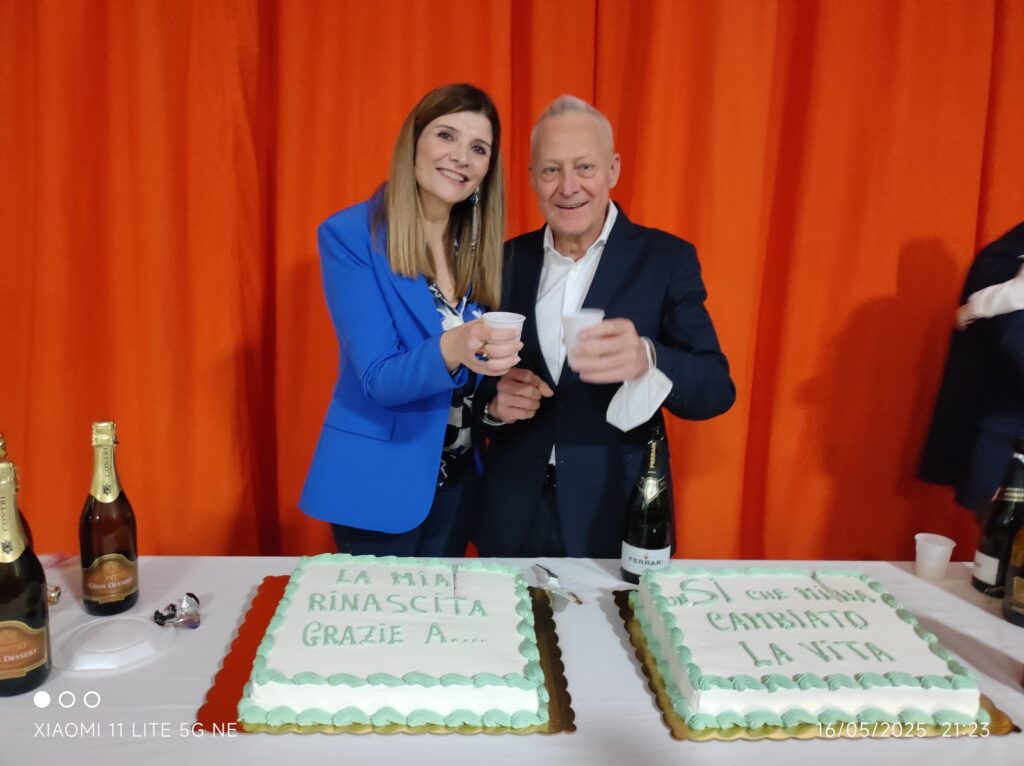 La dottoressa Raffaella Manzo insieme al paziente Enzo