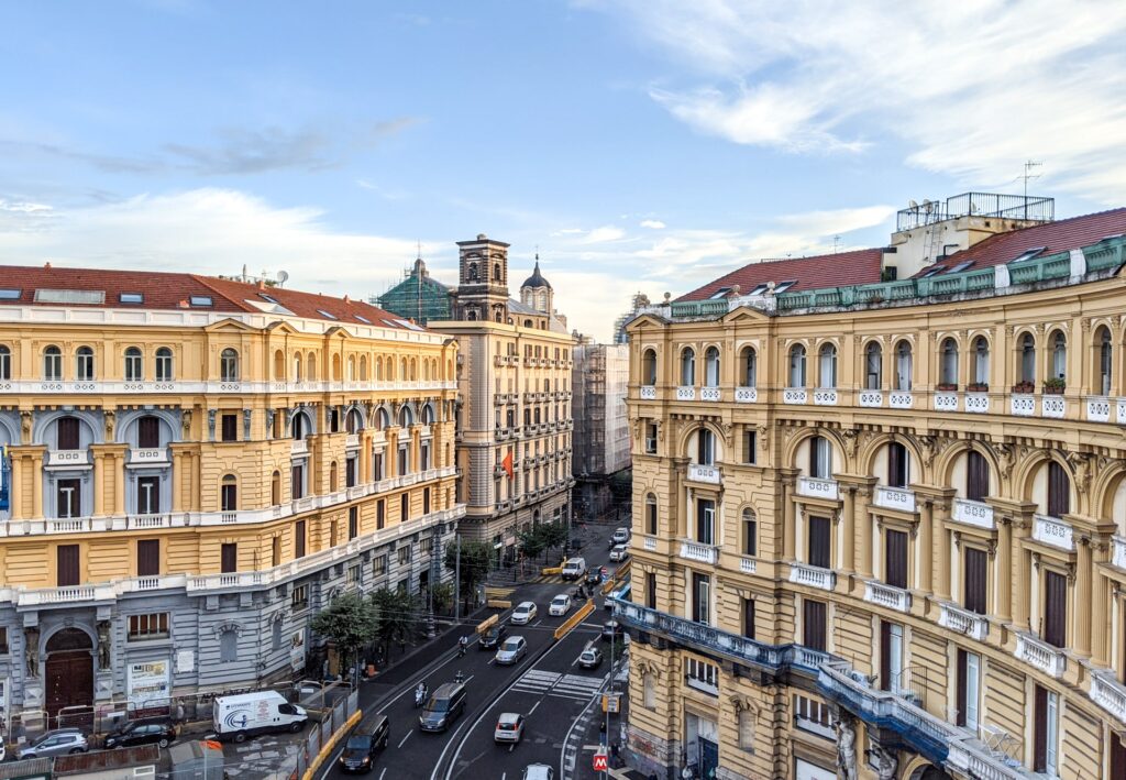 I Quattro Palazzi di Piazza Nicola Amore a Napoli