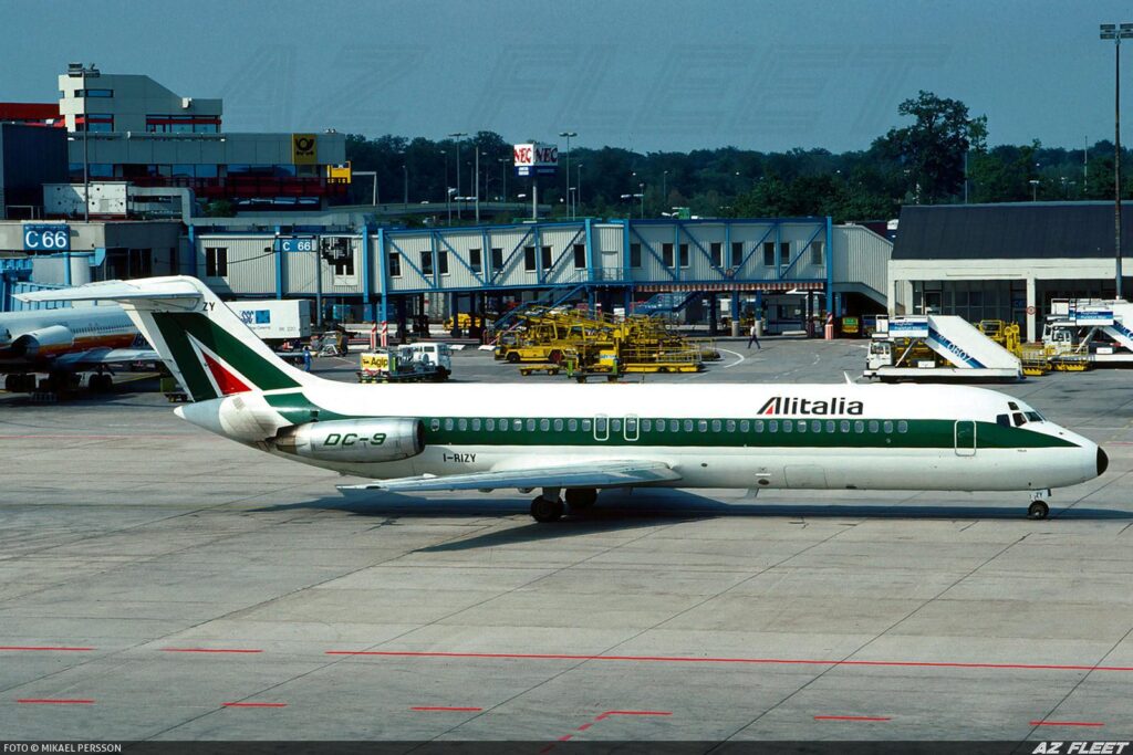 Un Dc-9 dell'Alitalia