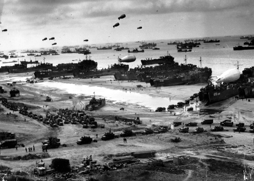 Lo sbarco in Normandia. Truppe alleate sbarcano durante il d-day