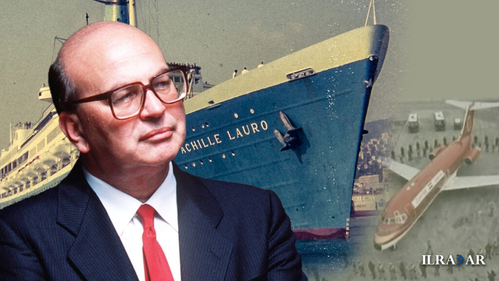 Il Presidente del Consiglio nel 1985 Benedetto "Bettino" Craxi e sullo sfondo la nave Achille Lauro
